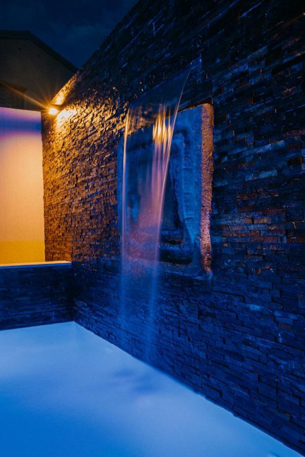 Villa Sunset Pool & Spa Apartments Zgornje Skofije Екстериор снимка